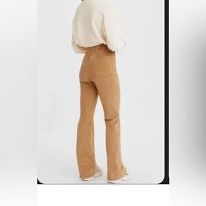 Levi’s Women Ribcage  High Waist Corduroy Beige /tan Boot Cut Pants  Size 25